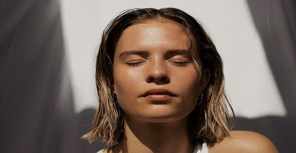 Skinimalism Guide: Why less is more for your skin (and your mind)